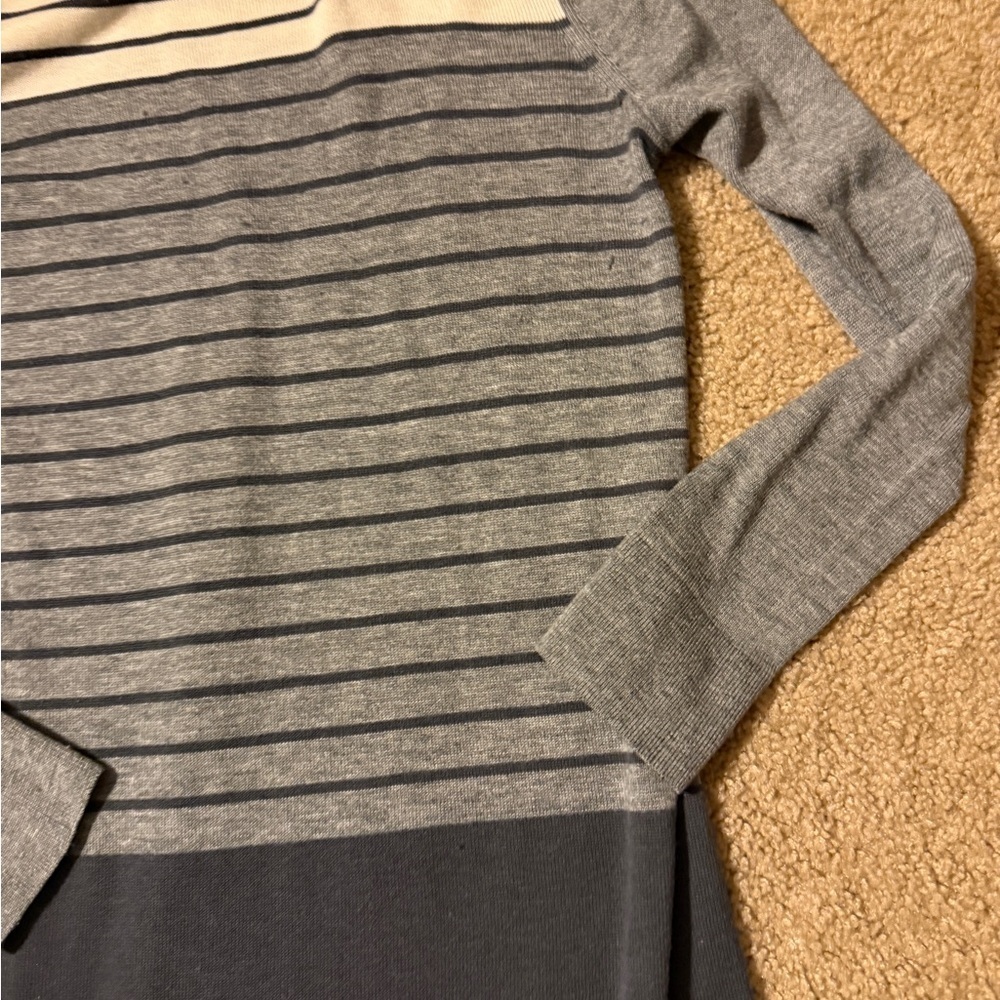 GAP Sweater Dress - Picture 5 of 7